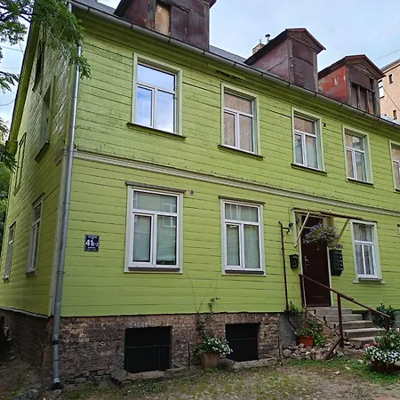 Apartment Caka Non-smoking And Free Parking *