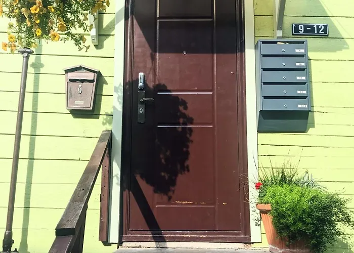 Dzīvoklis Caka Non-smoking And Free Parking *